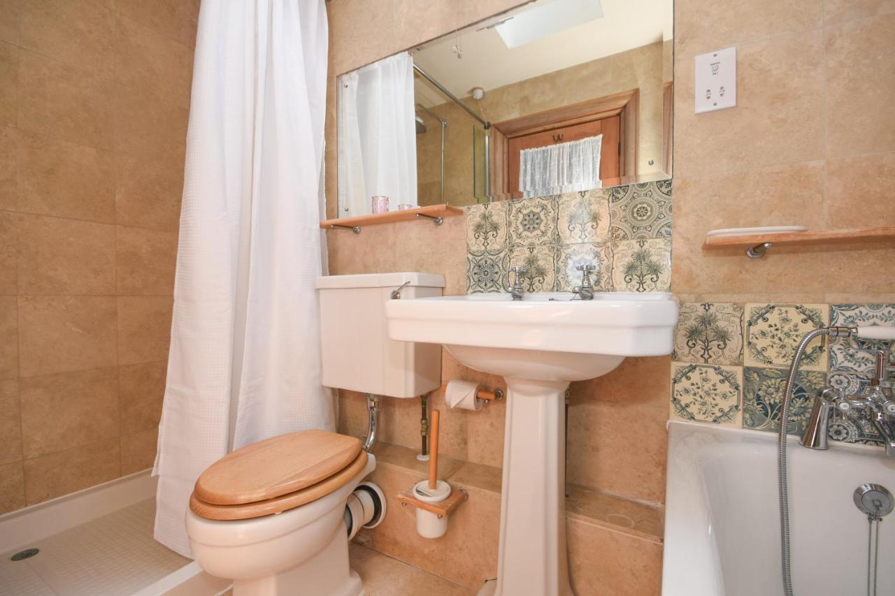 Unique Period One Bedroom House In Колчестер Екстер'єр фото